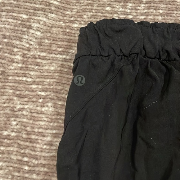 Lululemon Jogger - Picture 3 of 5